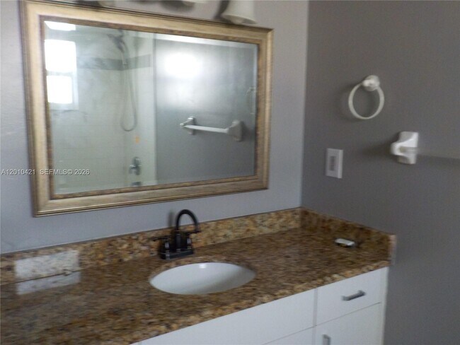 Foto del edificio - 316 NE 7th St