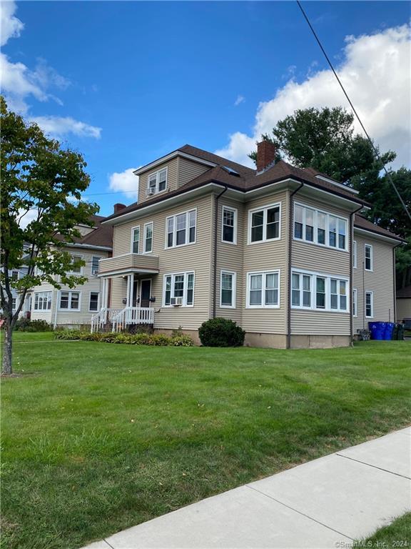 4 Bretton Rd Unit 2, West Hartford, CT 06119 Room for Rent in West Hartford, CT