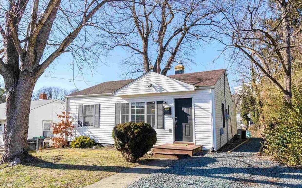 Primary Photo - 2 br, 1 bath House - 1015 Cherry Avenue