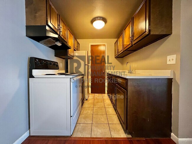 Foto del edificio - 1005 Robertson St