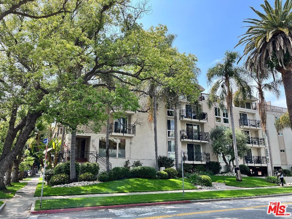 1885 Veteran Ave Unit 305, Los Angeles, CA 90025 Room for Rent in Los