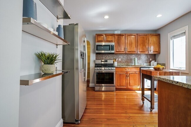 Kitchen - 30 Victoria St