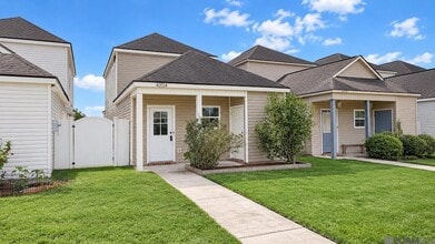 Building Photo - 40524 Sagefield Court