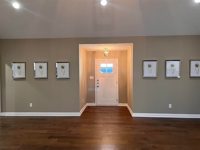 Building Photo - 769 Alders Cove St