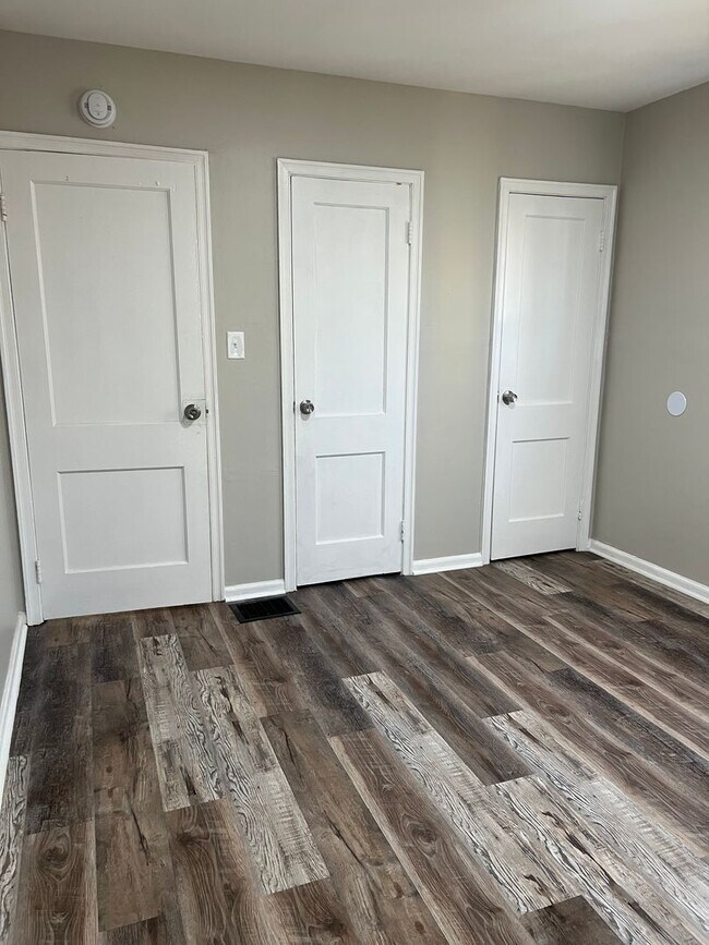 Foto del edificio - A newly remodeled single-family home offers 2 bedrooms and 1 bathroom!