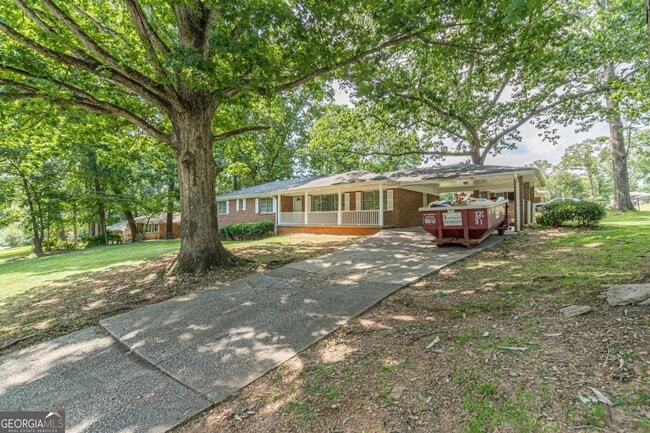 Building Photo - 2416 Timber Ridge Ct
