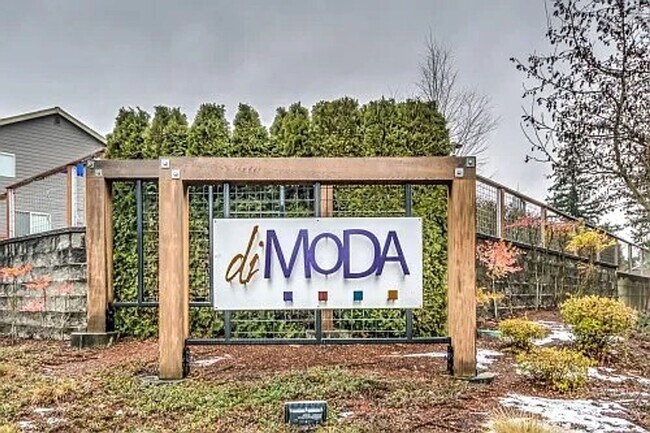 Foto del edificio - Stylish & Updated Home – 3BR/2.5BA, AC, Ne...