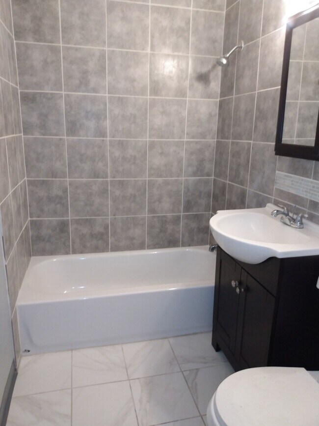 Baño - 570 Mesa Dr