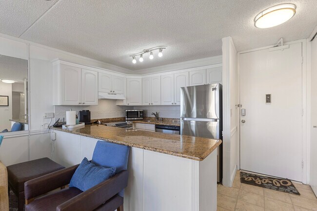 Foto del edificio - 411 Hobron Ln