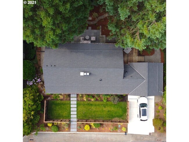 Foto del edificio - Immaculate 3 Bed 4 Bath Mid-Century Home i...
