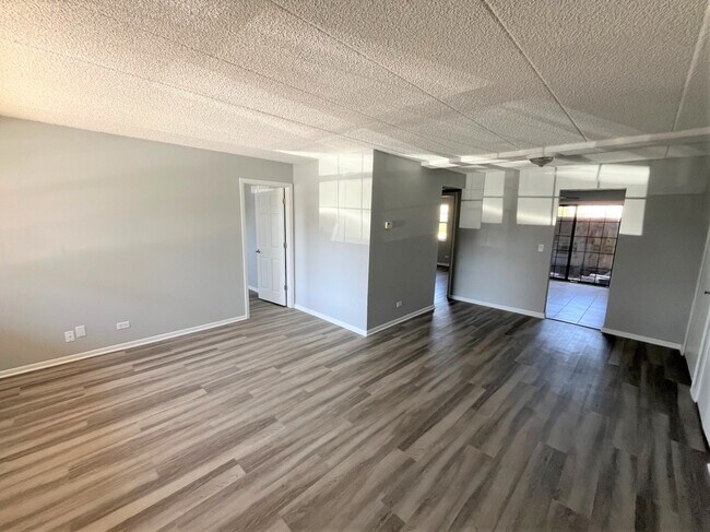 Foto del edificio - 1504 W Jefferson Ave