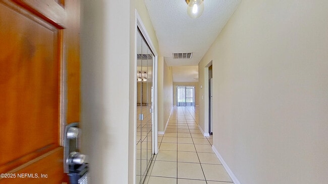 Foto del edificio - 11323 Sawmill Rd