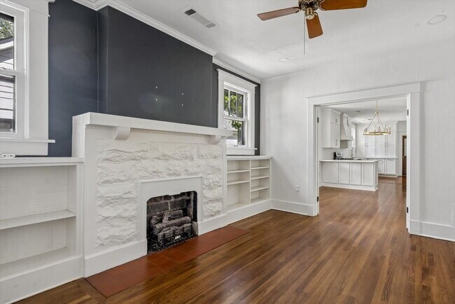 Foto del edificio - 3/2 fully updated with appliances included!