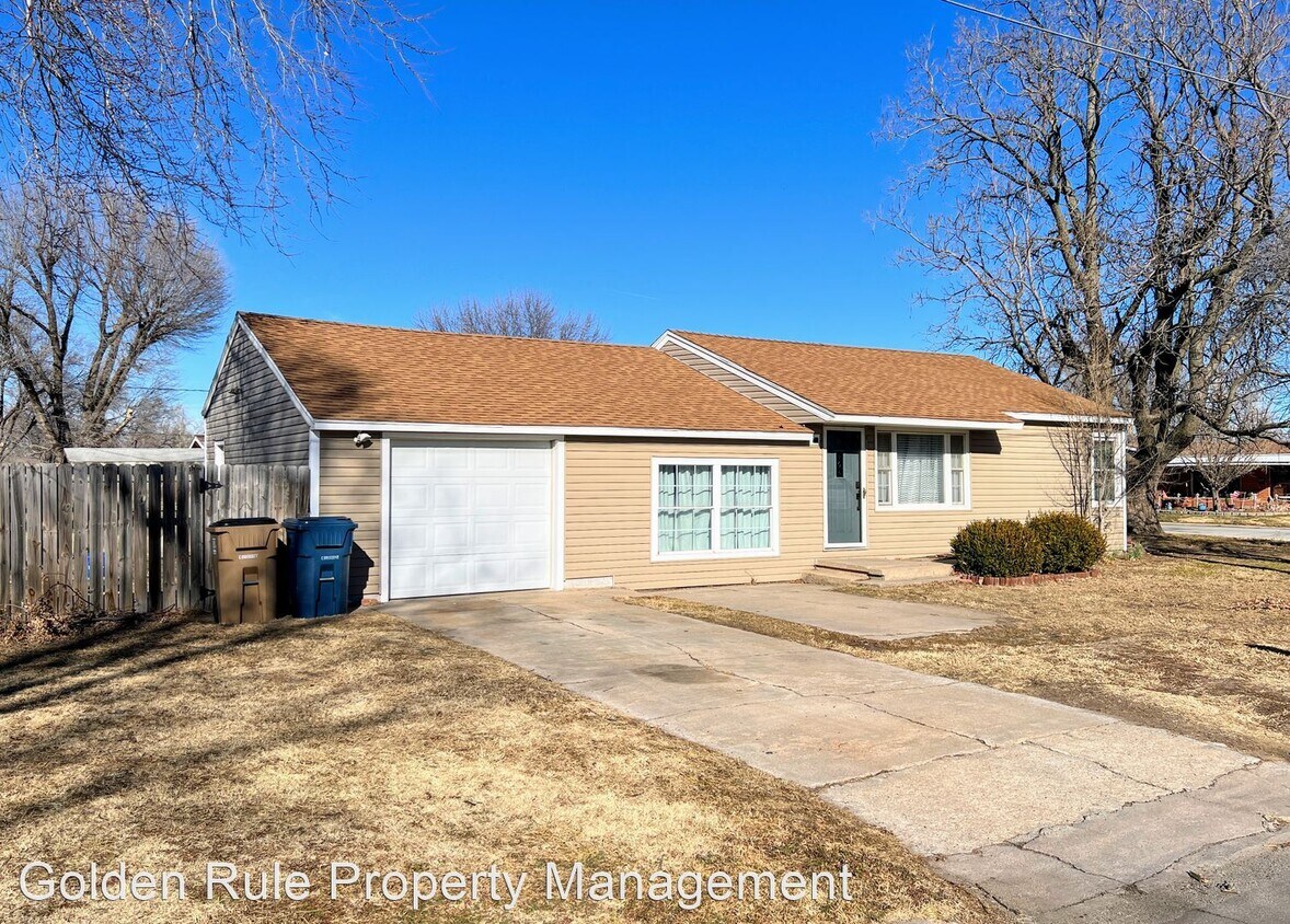 Primary Photo - 2 br, 1 bath House - 1018 E 16th Ave