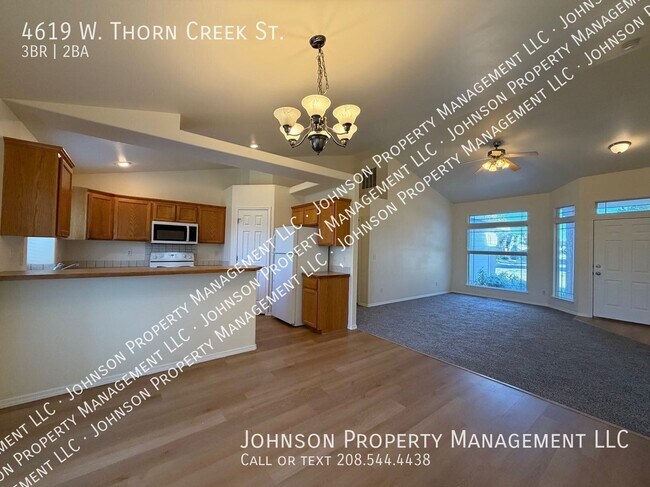 Foto del edificio - 4619 W Thorn Creek St