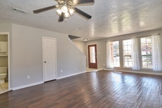 Building Photo - 219 Fort Sumter Ct