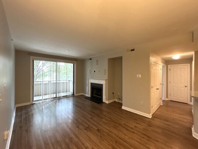 Building Photo - T.R. Lawing Realty Property