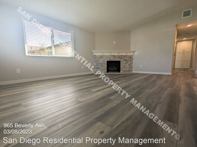 Building Photo - 3 br, 2 bath House - 965 Beverly Avenue