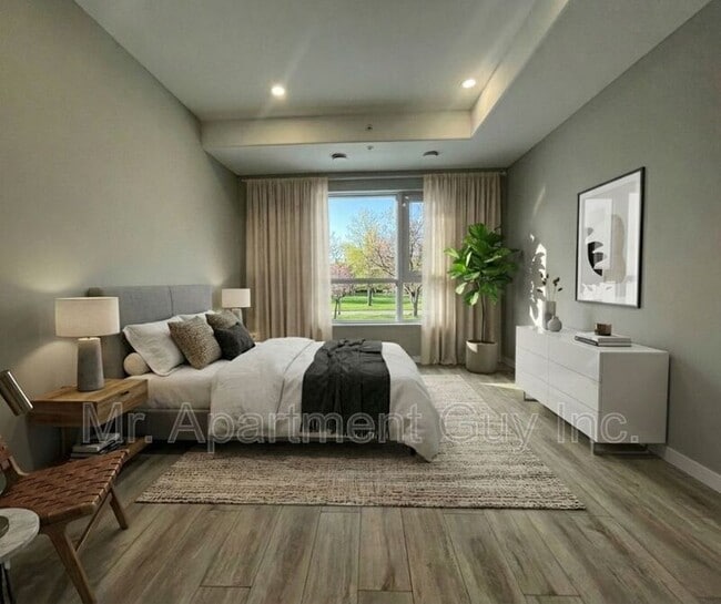 Building Photo - 155 Hagar St