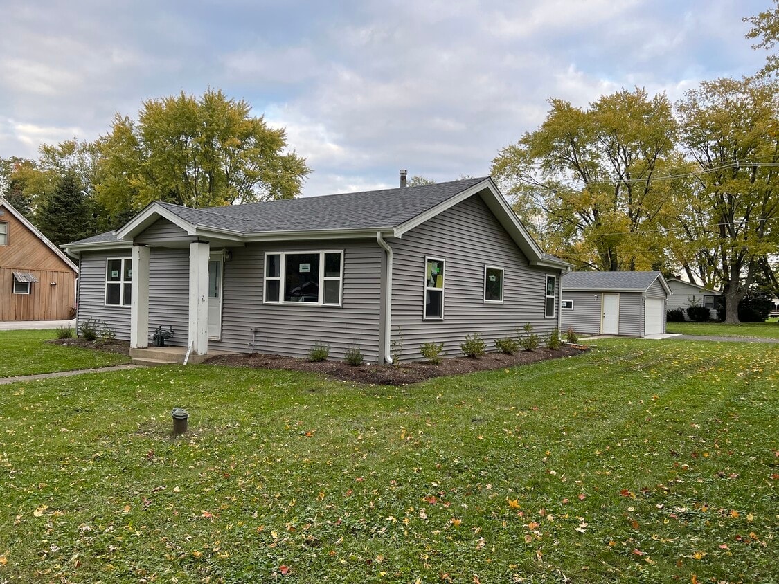 18747 Avers Ave, Flossmoor, IL 60422 House Rental in Flossmoor, IL