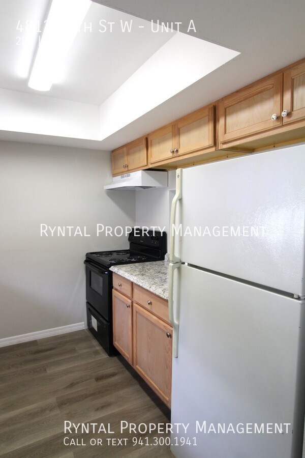 4812 27th St W Unit A, Bradenton, FL 34207 Condo for Rent in