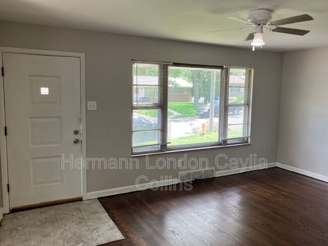 Building Photo - 5621 Albia Terrace