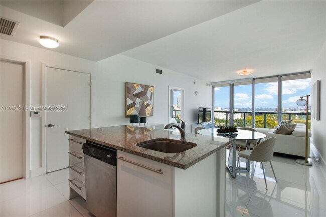 Foto del edificio - 888 Biscayne Blvd
