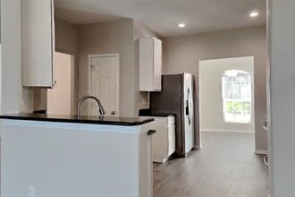 Building Photo - 2544 Elm Crossing Trail