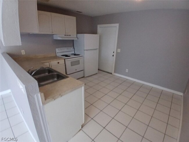 Building Photo - 3516 Dora St