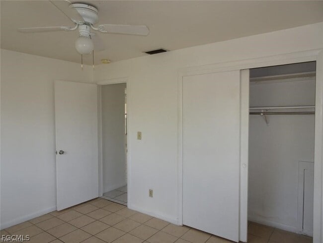 Foto del edificio - 221 Cape Coral Pkwy W