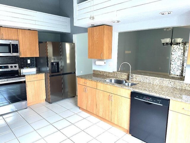 Photo - 8095 Burlington Ct (Greenacres, FL)