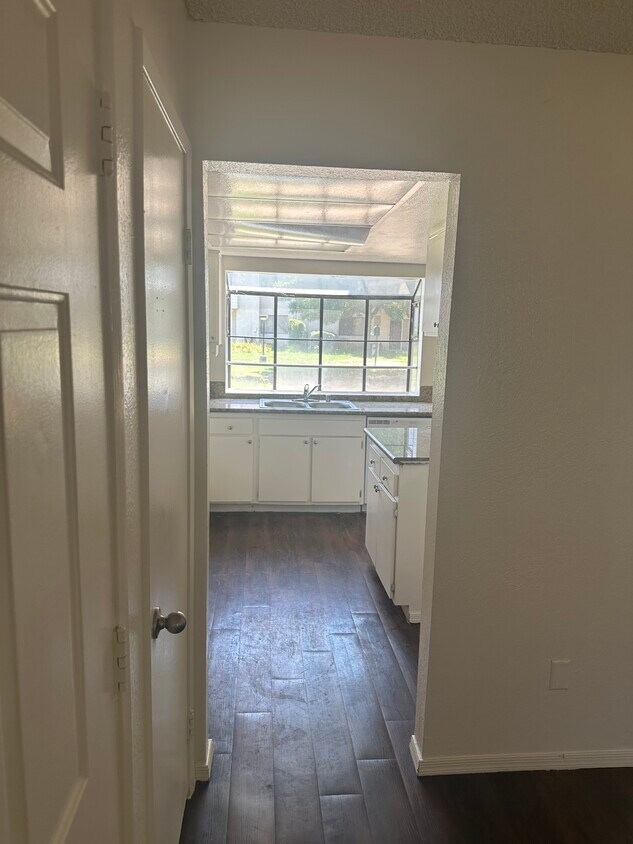 Foto principal - 44406 15th St E