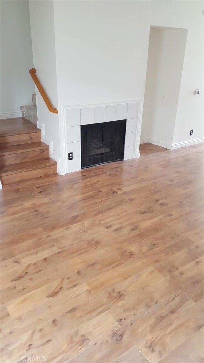 Building Photo - 8624 De Soto Ave