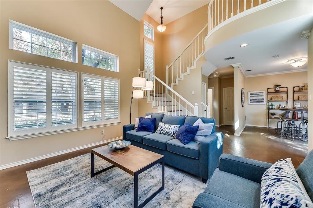 Foto principal - 3624 Douglas Ave