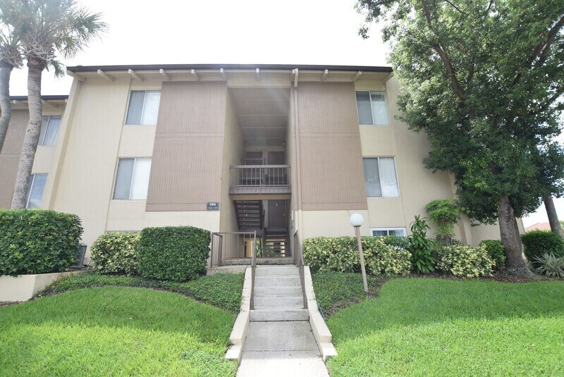 596 Orange Dr Unit 151, Altamonte Springs, FL 32701 Condo for Rent