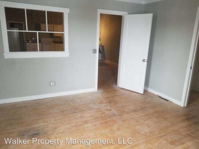Foto del edificio - 1 br, 1 bath House - 155 E. Main St. Apt. B