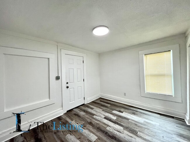 Building Photo - 111 MCQUIGG Ave