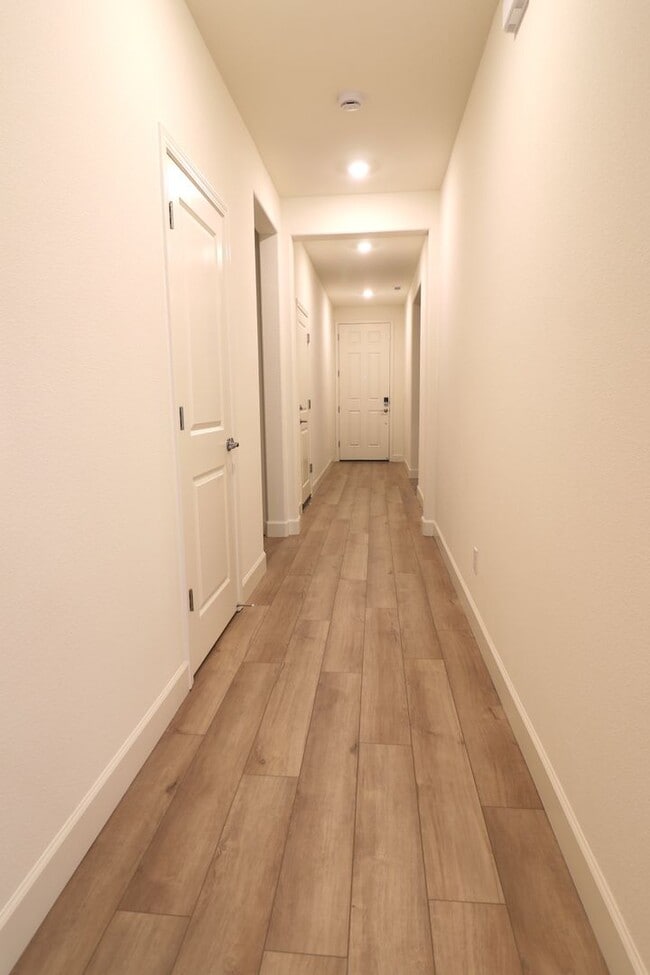 Foto del edificio - 6862 Ronaldinho Dr