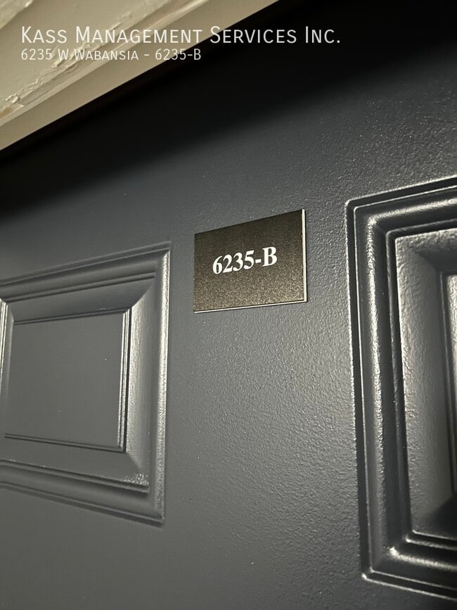 Building Photo - 6235 W Wabansia Ave