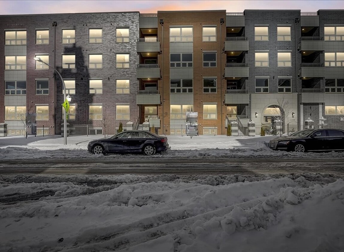 6349 S Woodlawn Ave Unit 2D, Chicago, IL 60637 Condo for Rent in