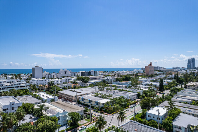 Building Photo - Henderson Apartments