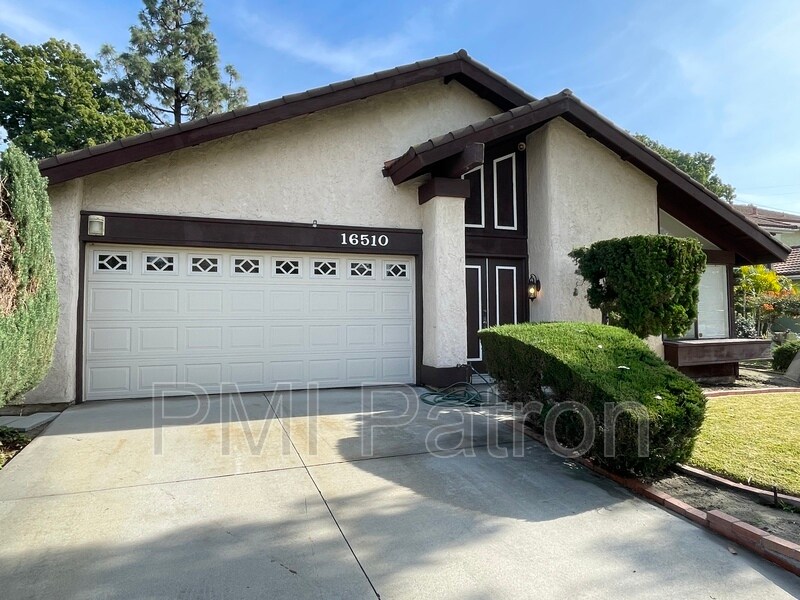 Primary Photo - 16510 Myra Ln