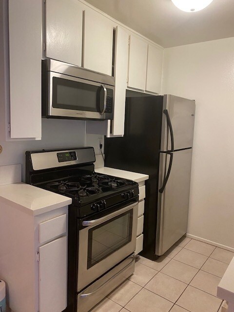Kitchen - 3640 Cardiff Ave