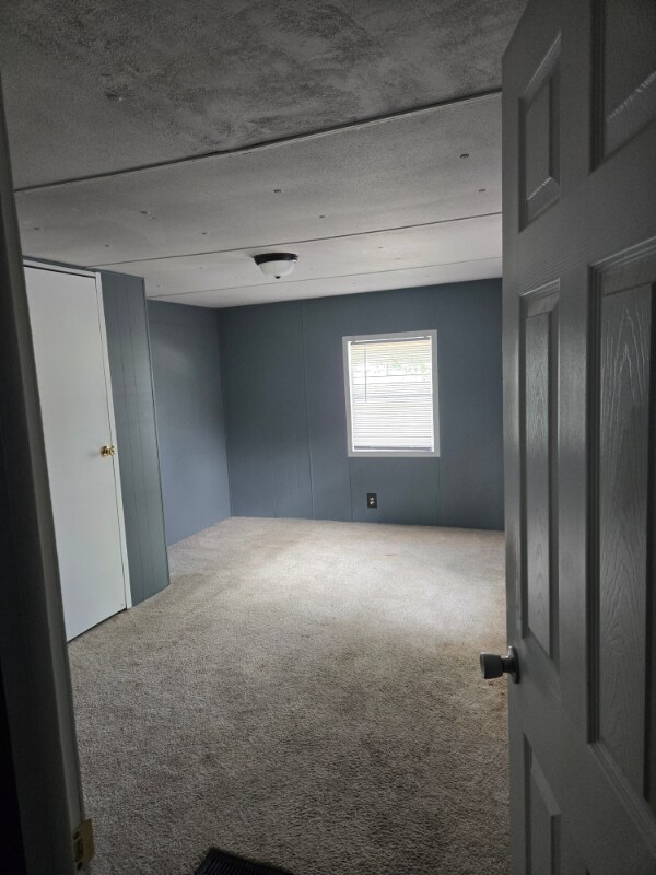 Foto del edificio - 104 Hickory Ln