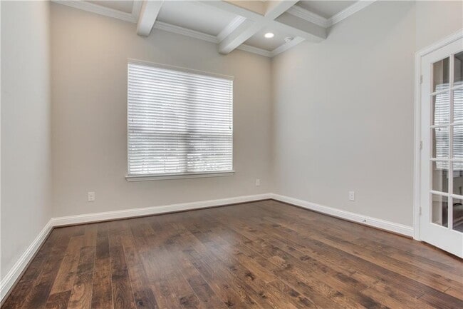 Foto del edificio - 1300 Mustang Brook Ln