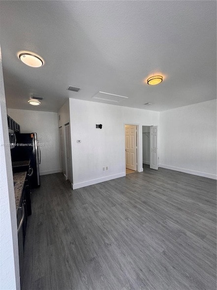Building Photo - 16934 SW 92nd St Cir