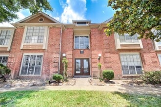 Building Photo - 12200 Overbrook Ln