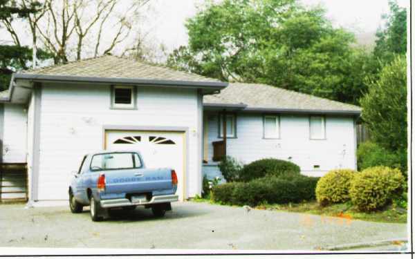 Primary Photo - 6 Shell Rd