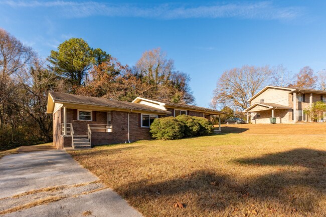 Foto del edificio - 3814 Cherwood Ln
