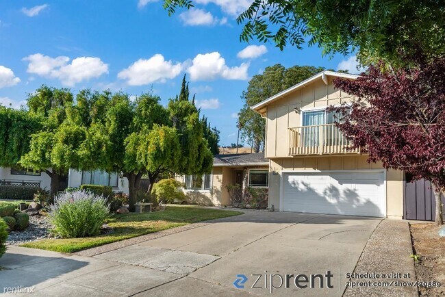 Building Photo - 6 br, 4 bath House - 40546 Caliente Way, F...